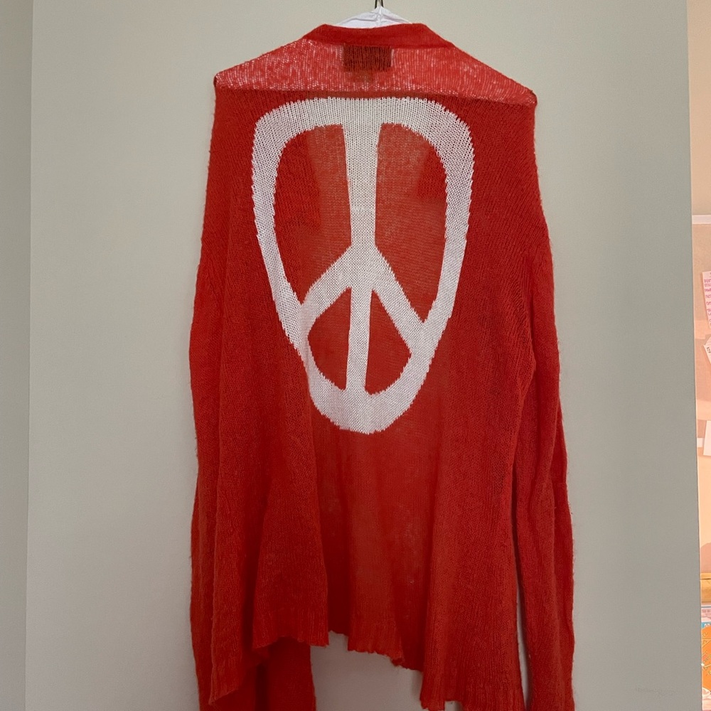 Wildfox thin knit peace sweater white label